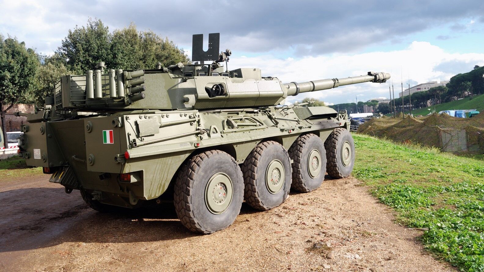Украина может получить от Италии колесные танки Centauro B1: что о них известно и как помогут ВСУ