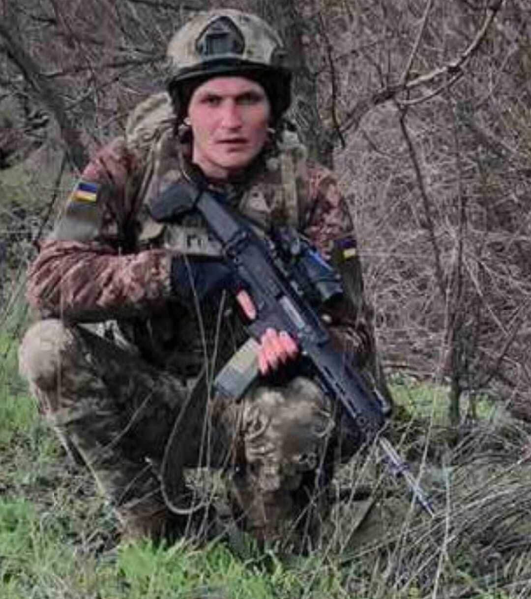 Не дожив 7 днів до 25-річчя: у мережу потрапив останній бій молодого захисника України під Бахмутом. Відео 