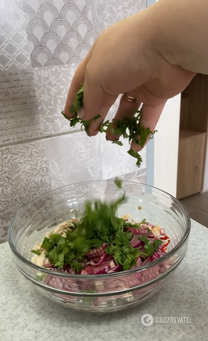 Ефектний грузинський салат з баклажанами: смачніший за ''Цезар''