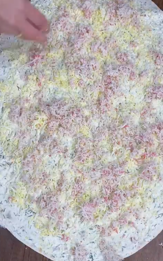 Лаваш із крабовими паличками