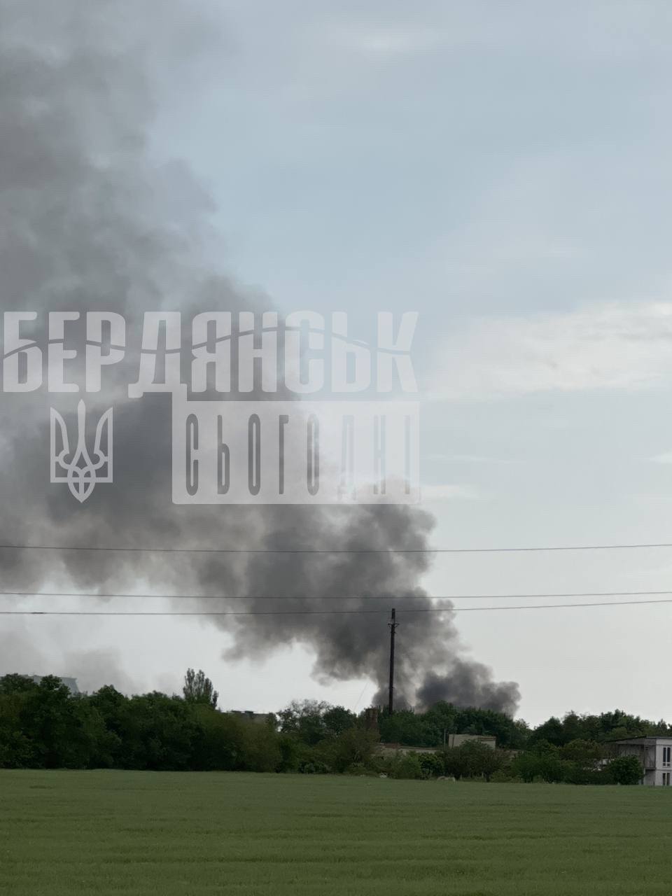 Чергова "бавовна" у Бердянську: фіксують прильоти по військових об'єктах РФ. Фото і відео