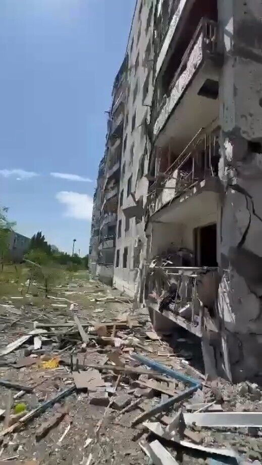 Окупанти завдали ракетного удару по Харківщині: серед поранених – вагітна жінка і діти. Відео