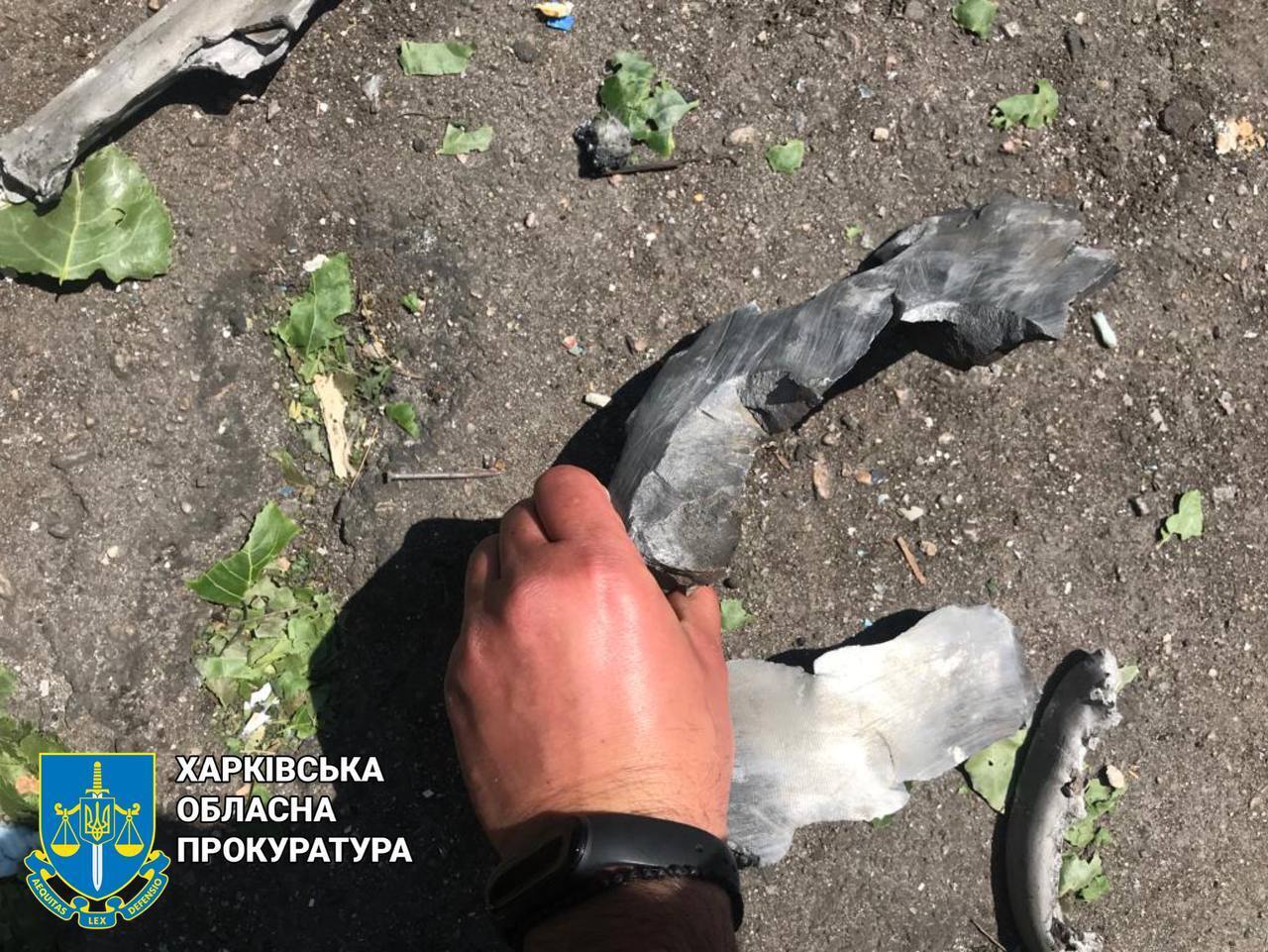 Окупанти завдали ракетного удару по Харківщині: серед поранених – вагітна жінка і діти. Відео