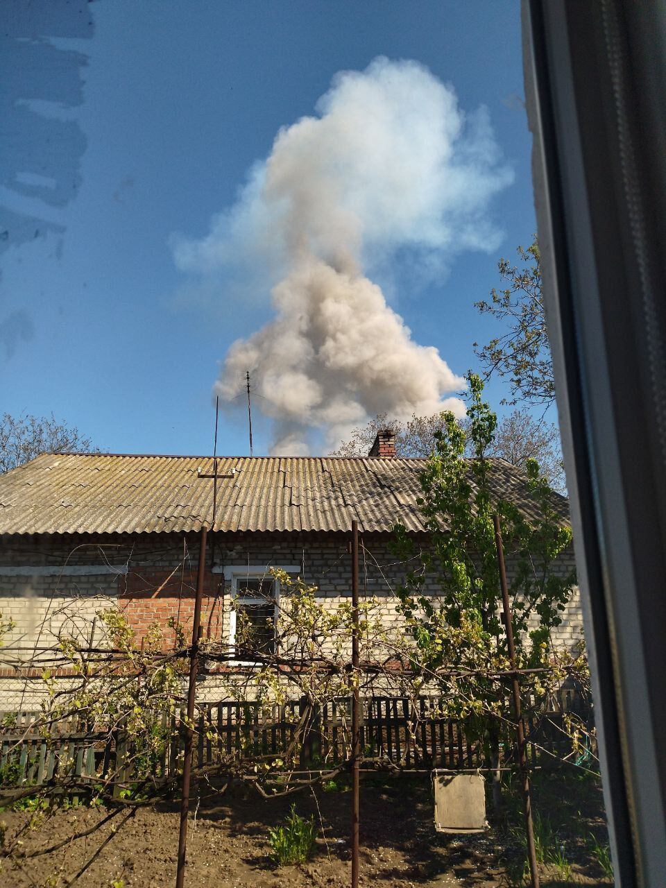Разбили стоянку вертолетов РФ: во временно оккупированном Моспино на Донбассе раздался взрыв. Фото