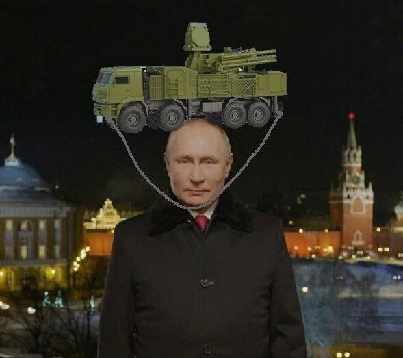 "Неужели "Панцирь" не помог?" Сеть отреагировала мемами на "бавовну" в Кремле. Фото