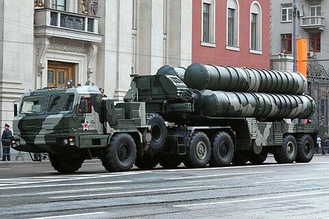 HIMARS отработал отлично: ВСУ уничтожили пункт управления ЗРК С-400 "Триумф" в Херсонской области. Фото