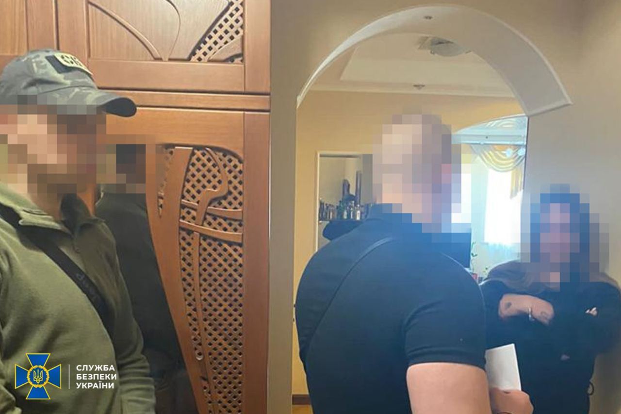 Грозит до 8 лет тюрьмы: СБУ сообщила о подозрении четырем блогершам, снимавшим работу ПВО в Киеве. Фото