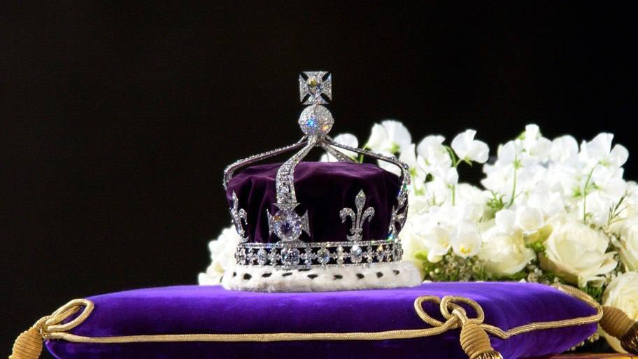 6 тис. військовослужбовців та 250 млн фунтів стерлінгів на церемонію: що потрібно знати про коронацію Чарльза III