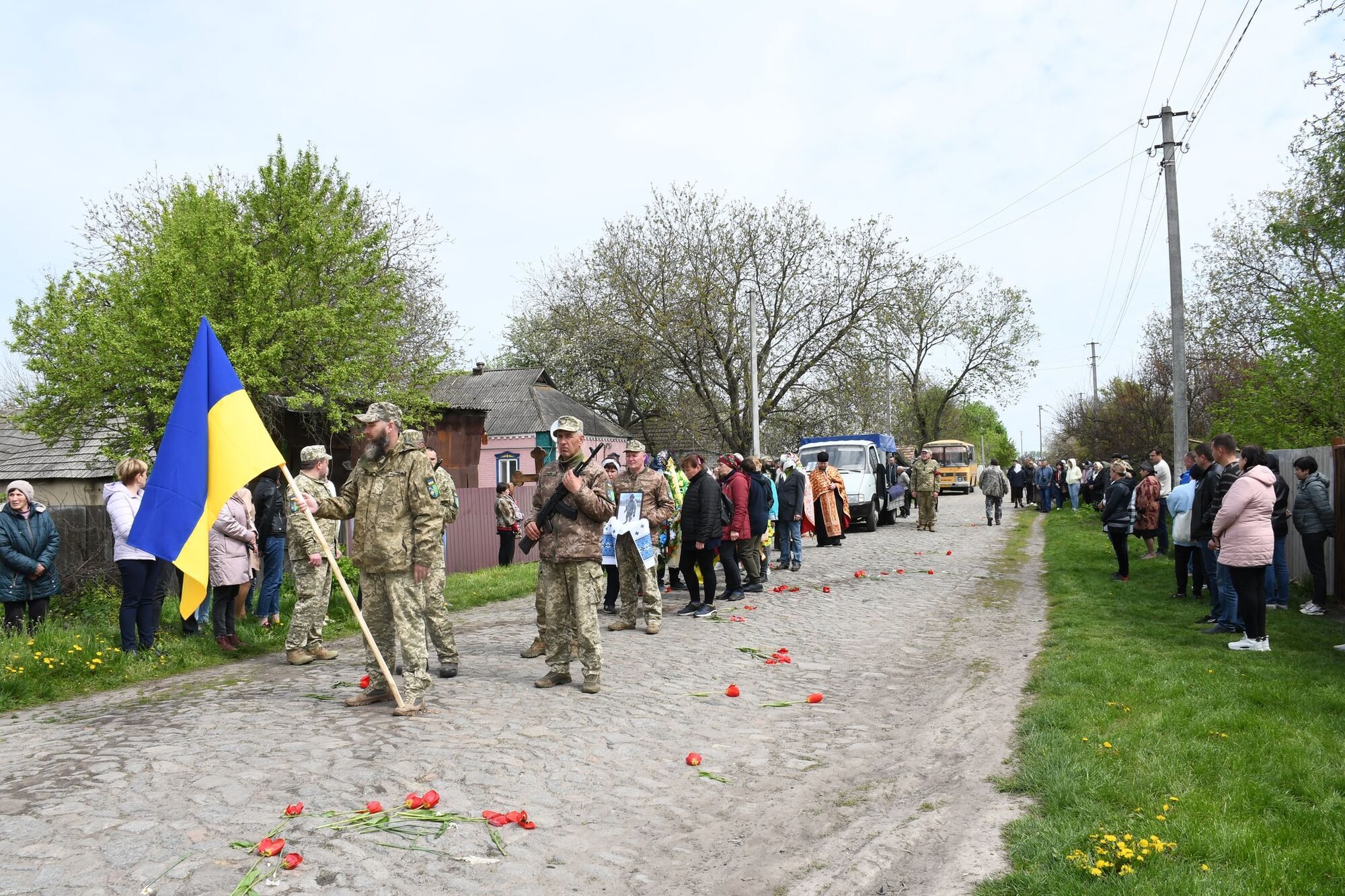 Тривалий час вважали зниклим безвісти: на війні загинув старший сержант Андрій Коваленко з Полтавщини. Фото