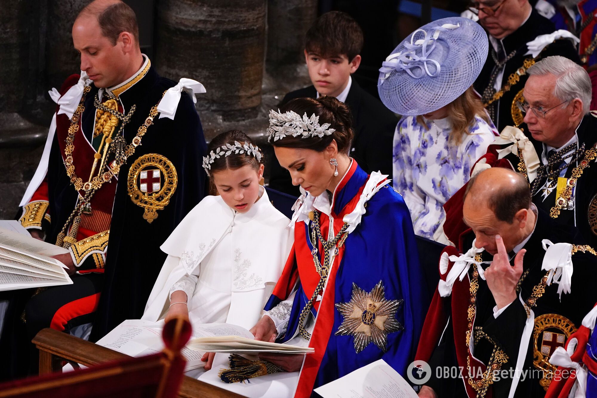 Новая эра монархии: стало известно, что означали головные уборы Кейт Миддлтон и принцессы Шарлотты на коронации Чарльза ІІІ