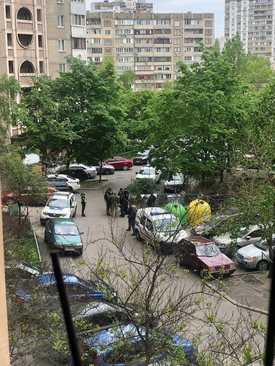 У Києві в квартирі багатоповерхівки вибухнула граната: відомо подробиці. Фото