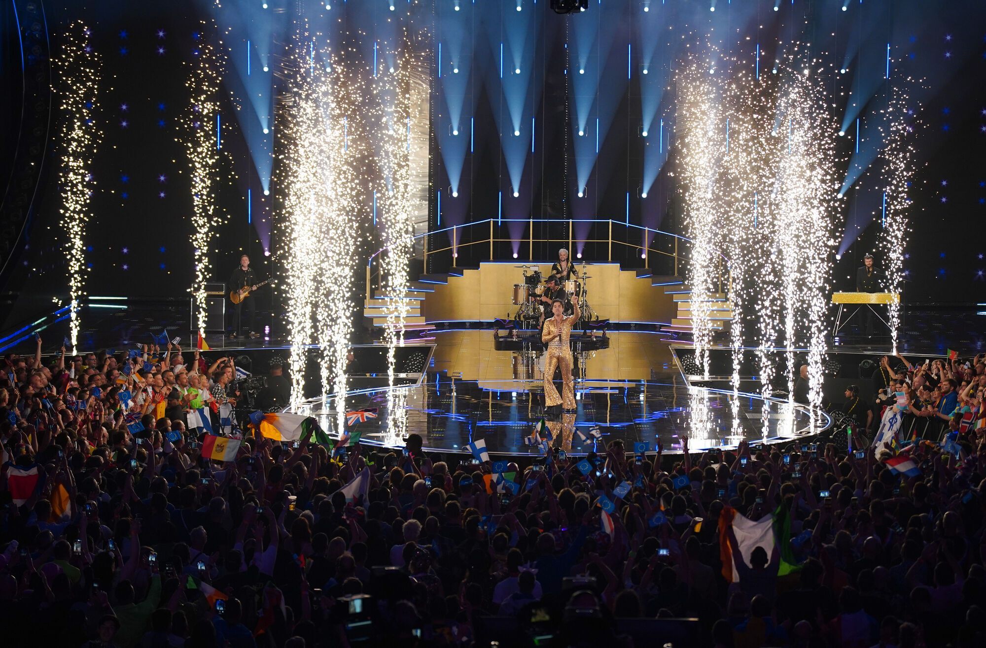 Евровидение-2023: в Ливерпуле прошел первый полуфинал с Саниной и Алешей. Видео