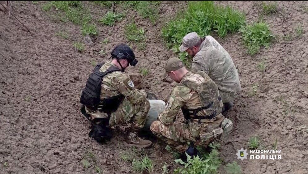 В Днепре обезвредили неразорвавшуюся боевую часть ракеты после ночного обстрела. Видео