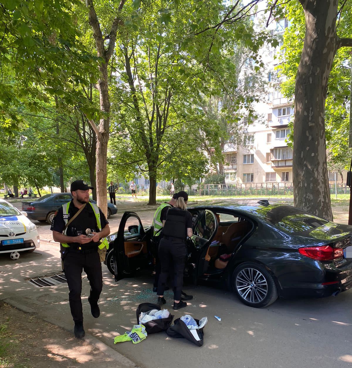 В Одессе в результате стрельбы погибли женщина и мужчина: рассматривается версия о разборках любовников. Фото