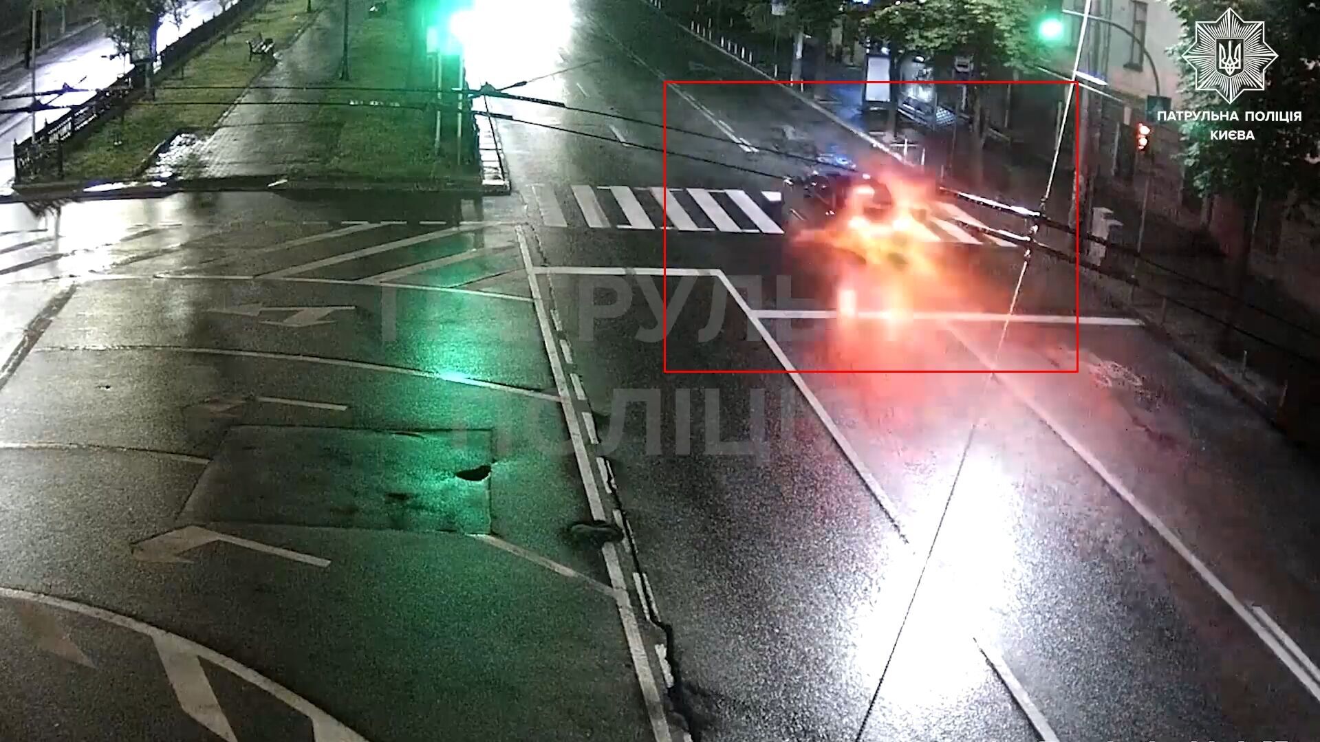 У Києві п’яний водій Audi під час комендантської години намагався втекти від патрульних. Відео