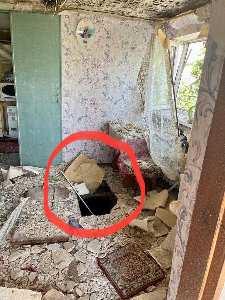 "Перша думка – прилетіло в наш будинок": 13-річний хлопчик розповів, як пережив атаку РФ на Київщину. Фото і відео