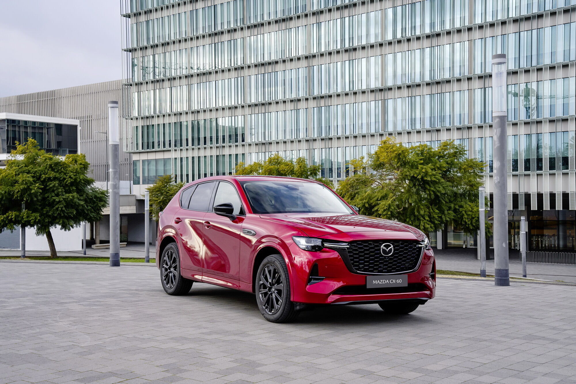 Mazda CX-60 презентовали в Украине