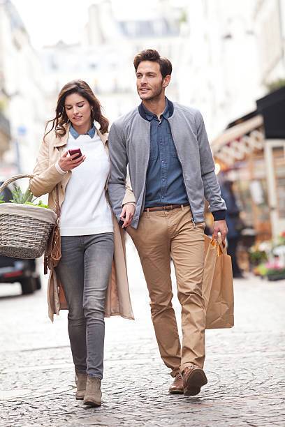 Эти пять вещей есть в гардеробе каждой француженки: незаменимы в жаркую погоду и никогда не выйдут из моды. Фото