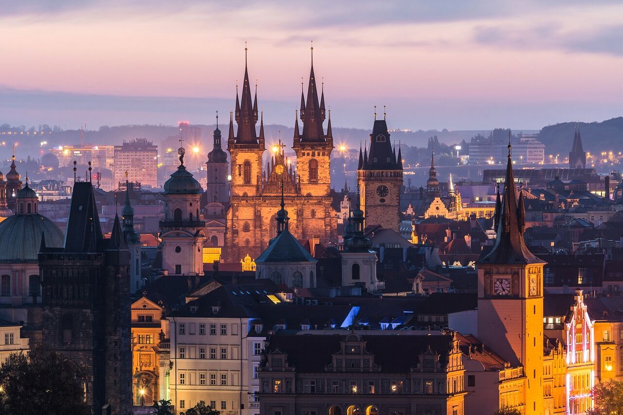 Дивовижна Прага: 6 локацій столиці Чехії, які вас зачарують