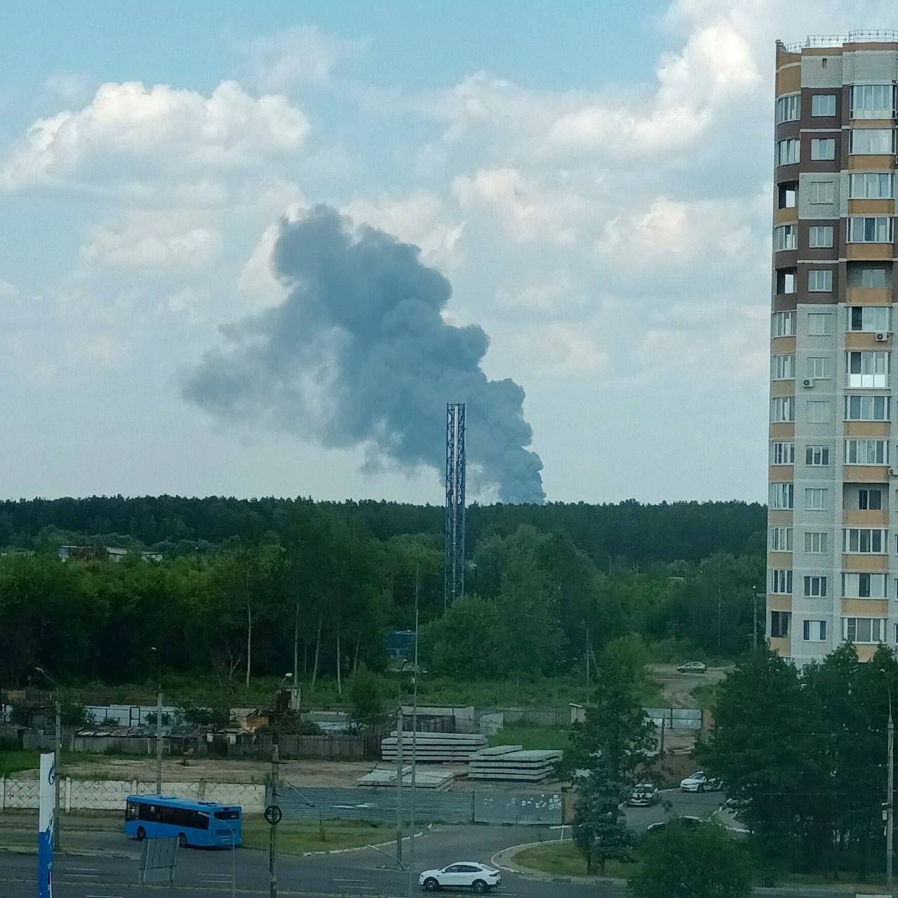 В России загорелся военный госпиталь в Брянской области: пропаганда говорит о диверсии