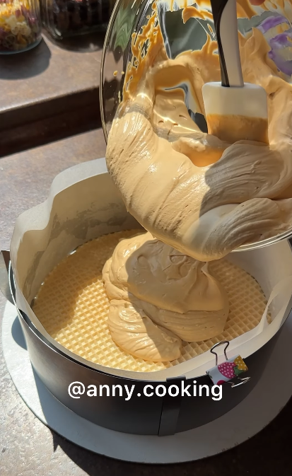 Мороженое крем-брюле из 3 ингредиентов: готовится всего 15 минут