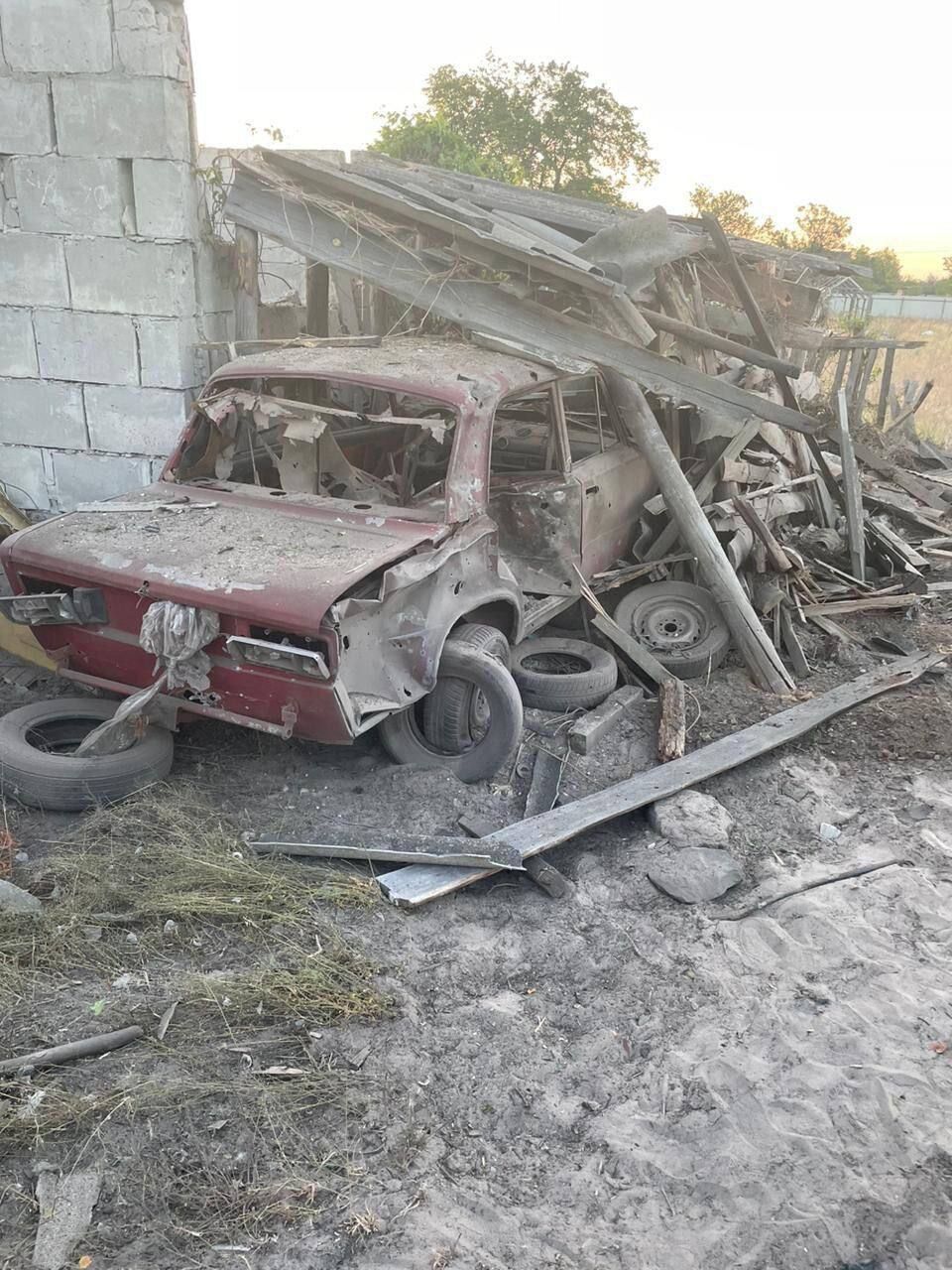 Росія знову атакувала Україну: в Києві спрацювала ППО, в області є пошкодження і постраждалі. Фото