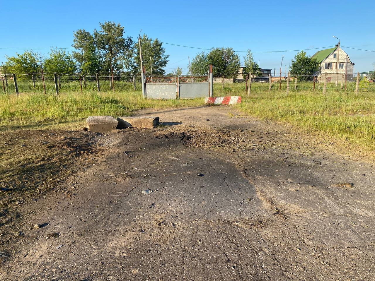 В Новой Москве и Подмосковье заявили об атаке дронов: под прицелом якобы находился склад воинской части. Фото