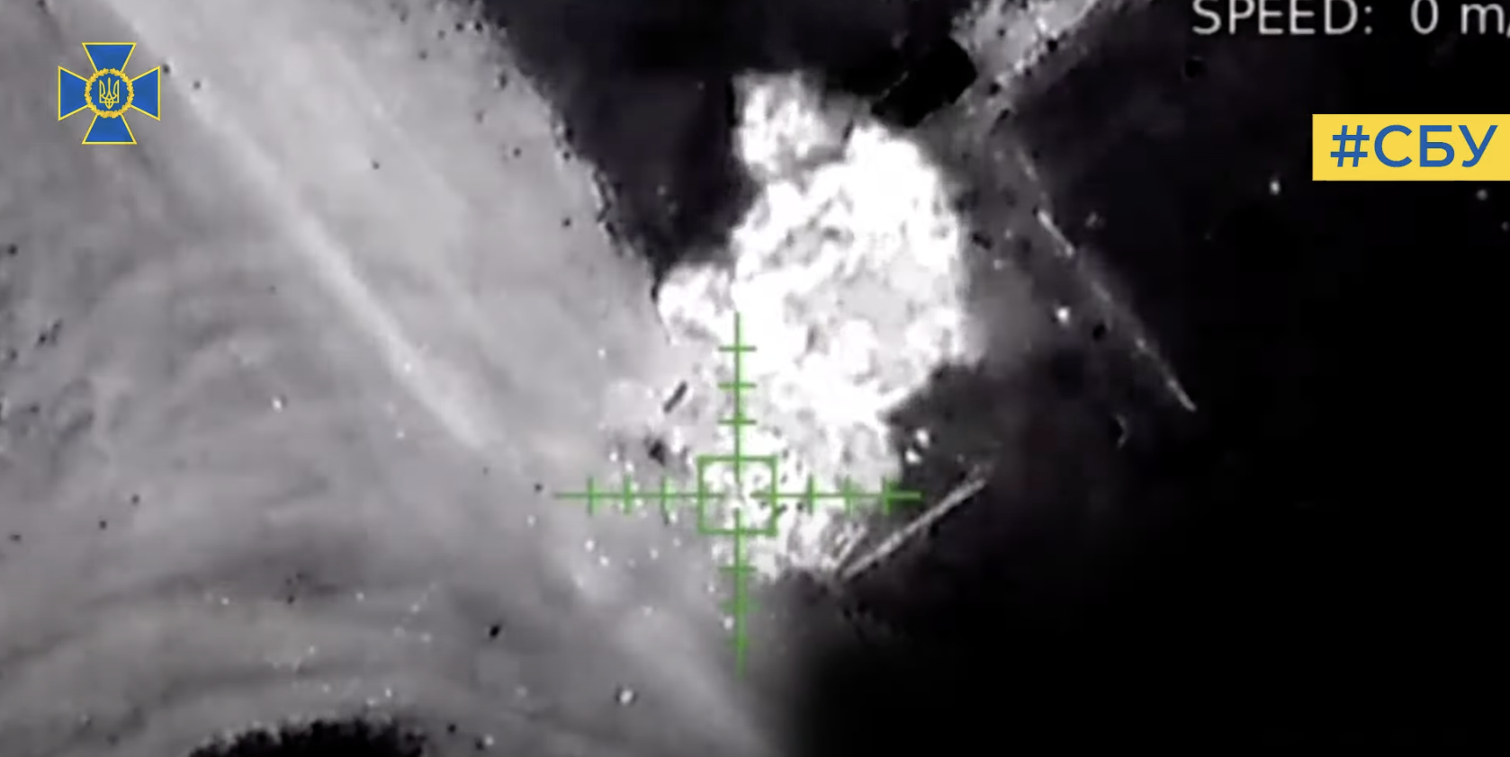 Ювелирная работа операторов дронов: спецназовцы СБУ за неделю уничтожили 21 единицу военной техники РФ. Видео