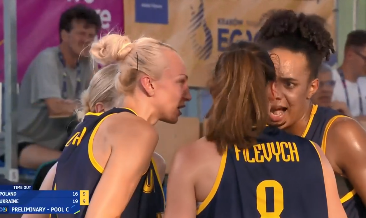 Украина с победы стартовала на Европейских играх в женском баскетболе 3х3