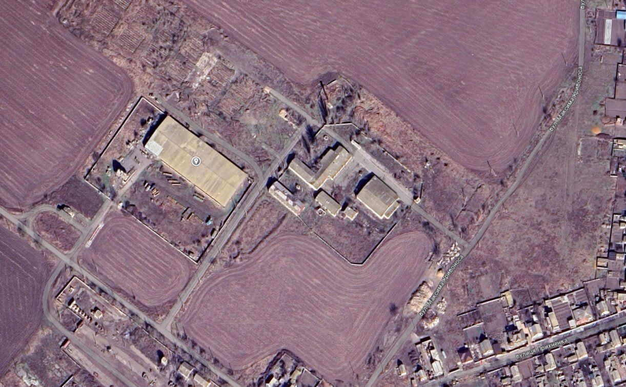 В окупованому Генічеську "бавовна", знищено базу "Росгвардії". Відео