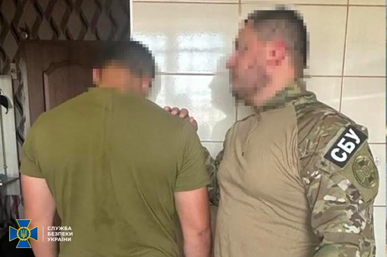 В Україні затримали працівника російської катівні, яка діяла під час окупації Херсона. Фото