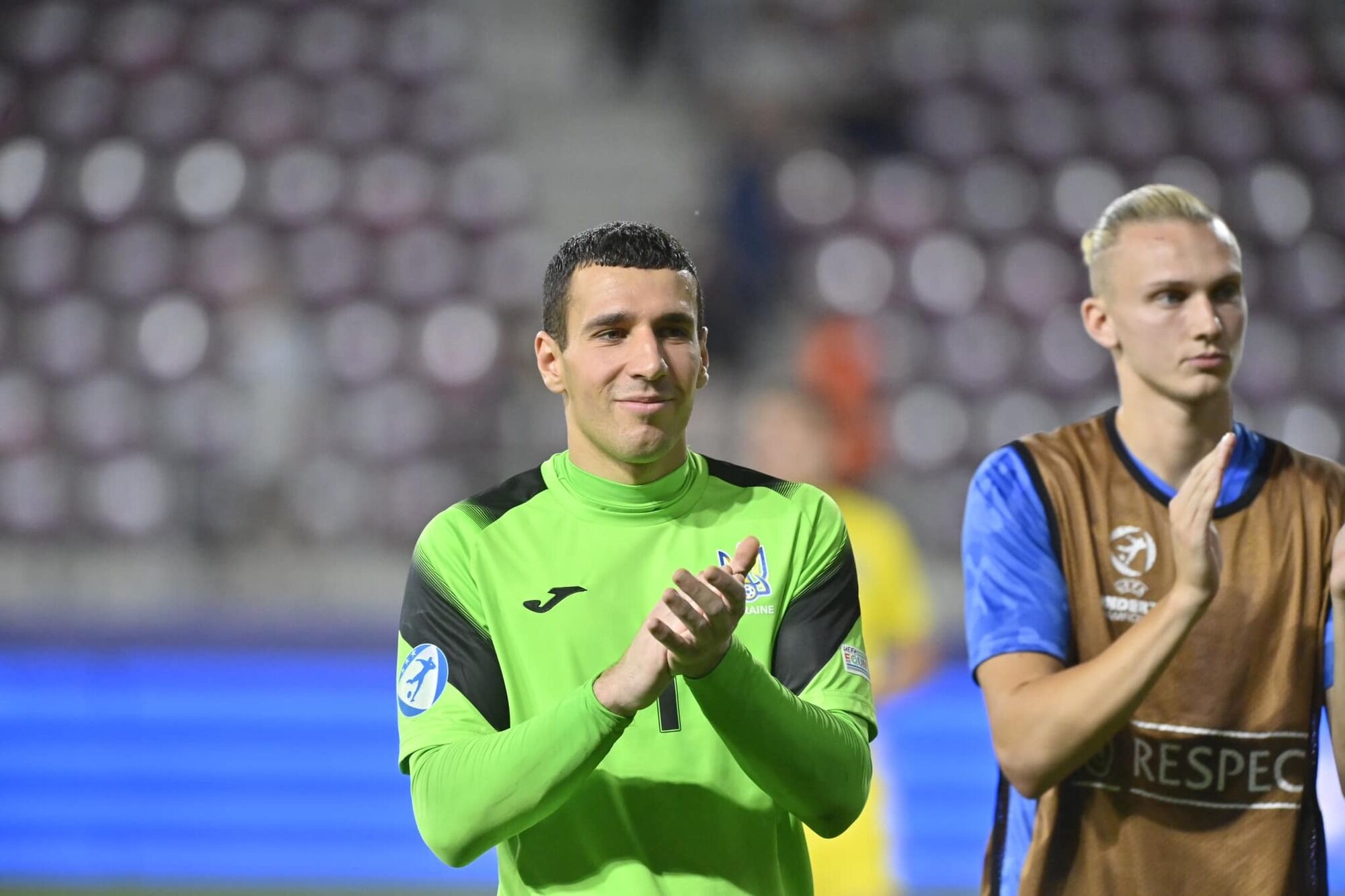 Суддя витягнув Україну? Воротар "Динамо" подарував гол Іспанії у матчі Євро-2023 U-21, але його скасували. Відео
