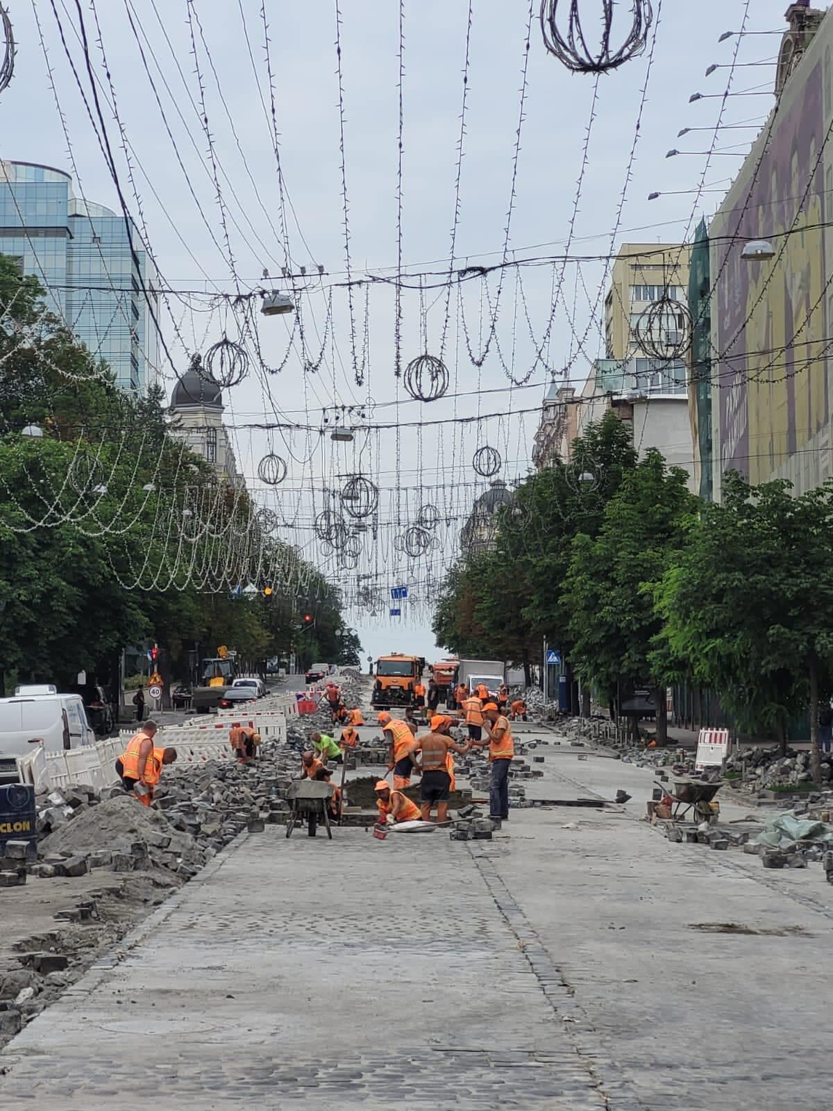 В КГГА рассказали о ремонте дороги по улице Богдана Хмельницкого в Киеве. Фото