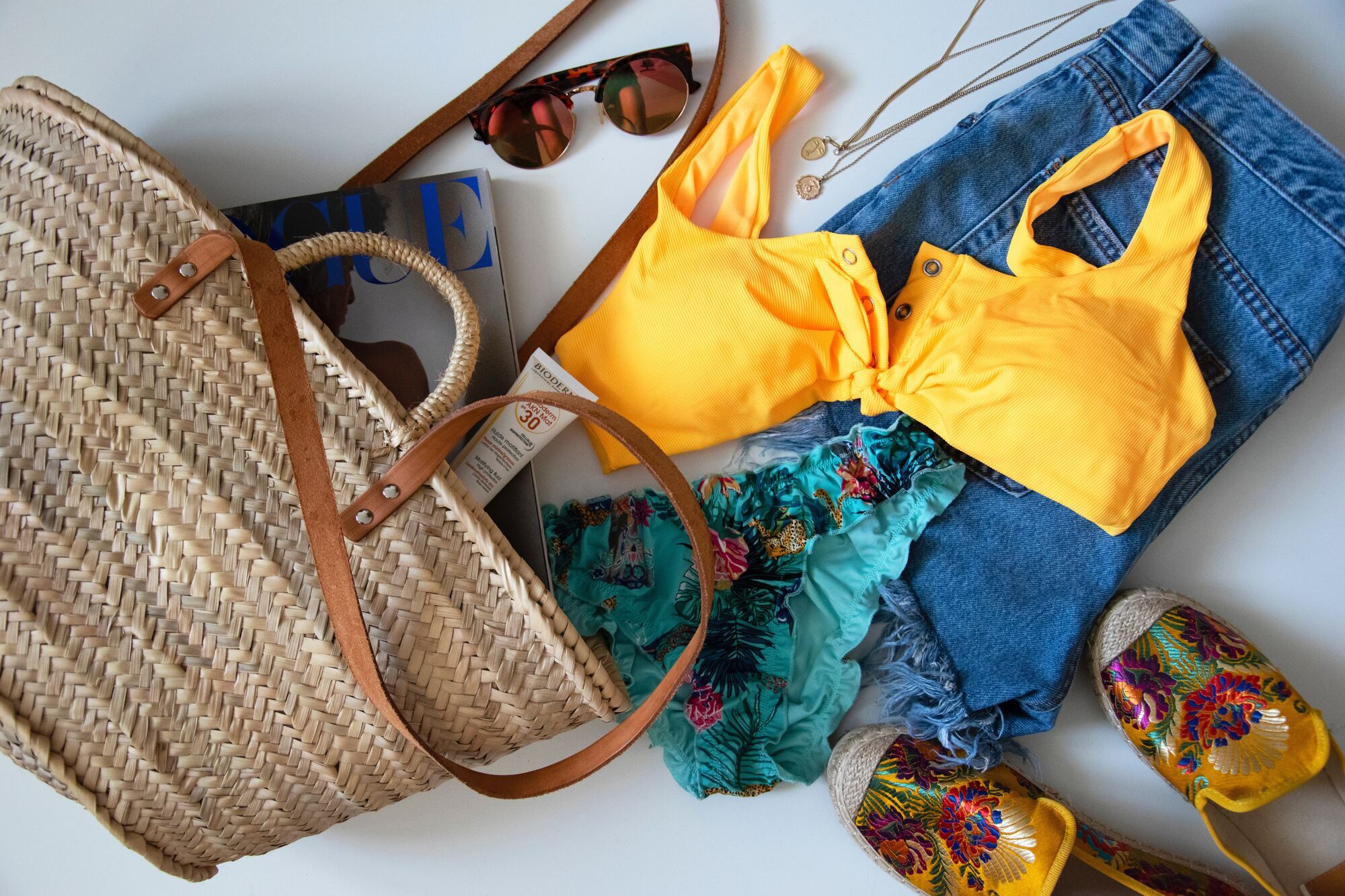 Как собрать вещи для пляжного отдыха: что обязательно должно быть в чемодане