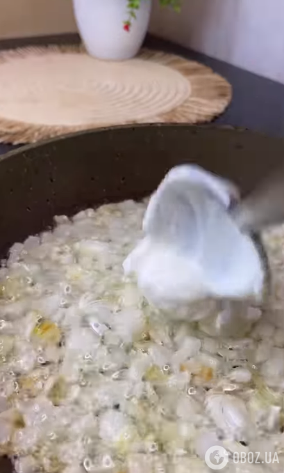 Як смачно приготувати молоду картоплю: із вершковим соусом та зеленню 