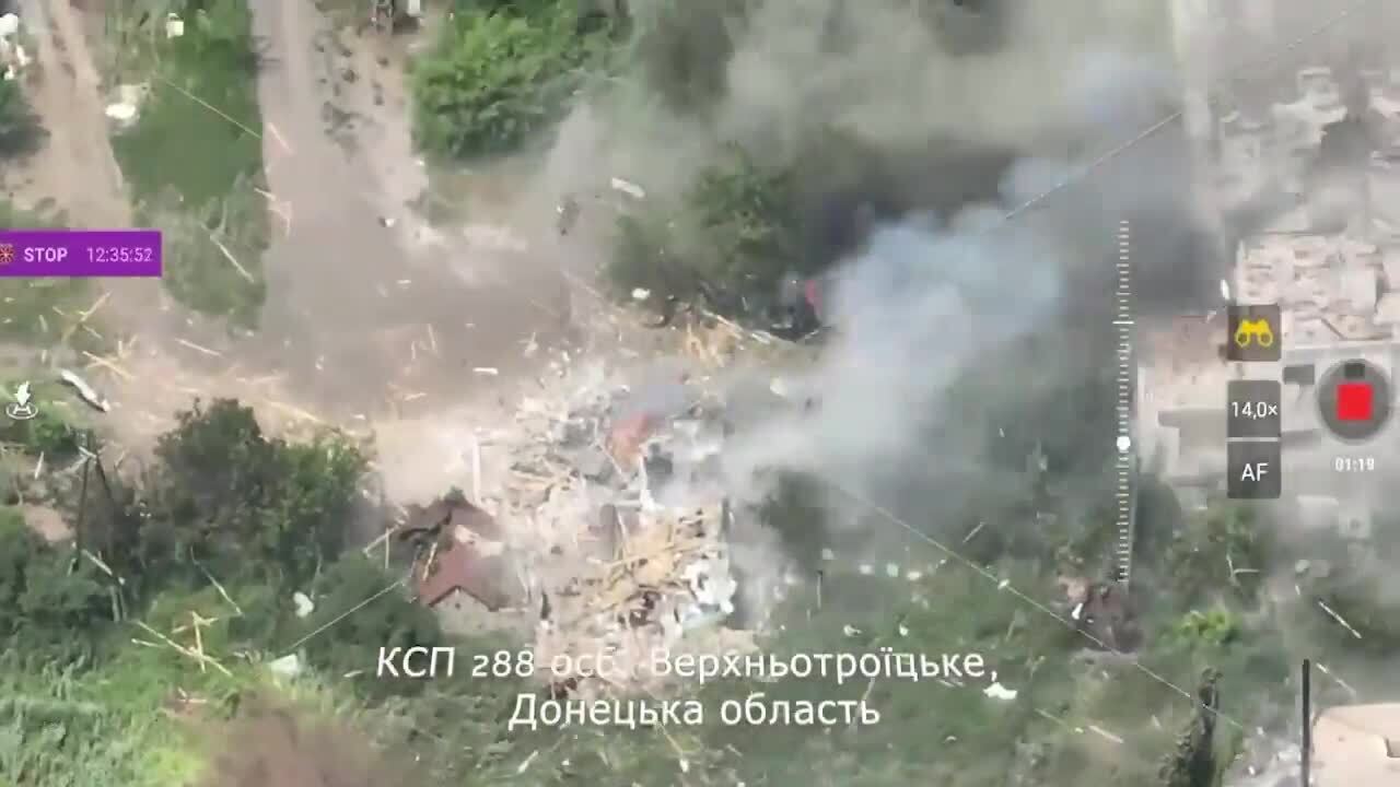 У оккупантов не было шансов: в сети показали видео мощного удара бомбами JDAM по командному пункту РФ в Донецкой области