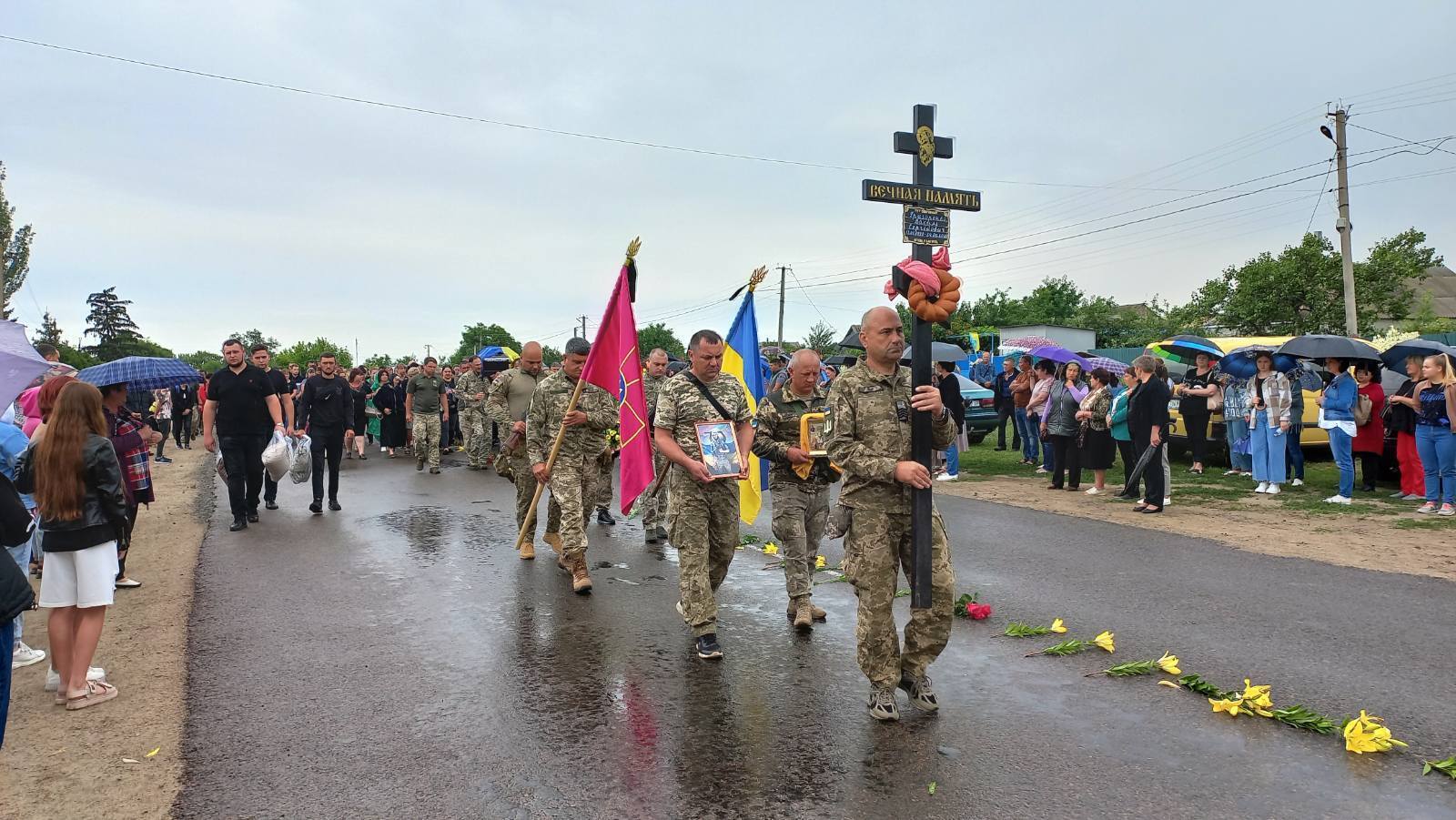 "Не повернуся": на Одещині попрощались із 24-річним десантником, який "передбачив" свою смерть на фронті. Фото 