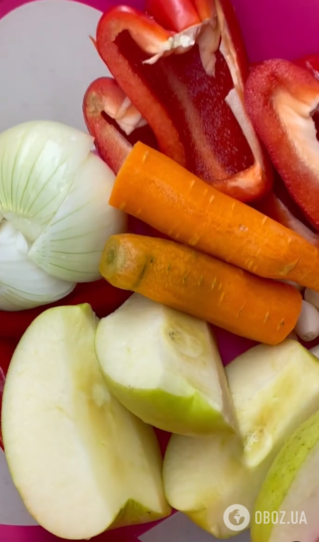 Как вкусно законсервировать кабачки на зиму: с яблоком и красным перцем