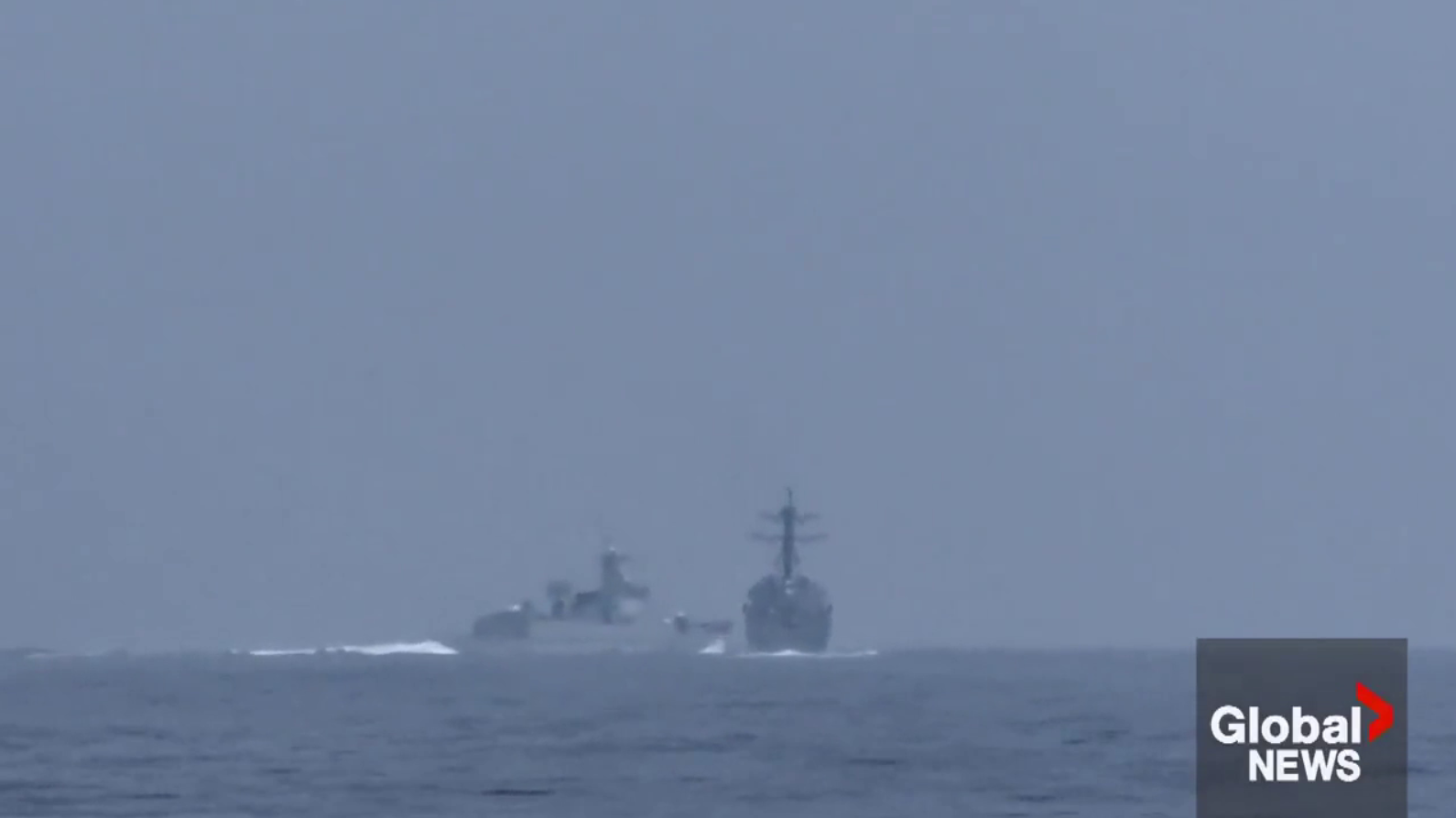 Китай влаштував провокацію есмінцю ВМС США: у Пентагоні відреагували