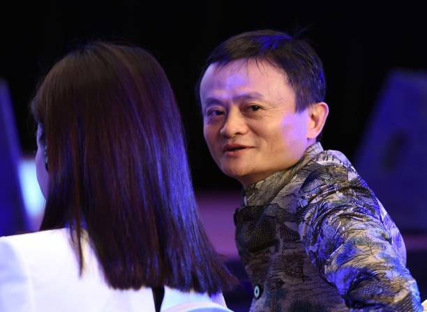 Все решает любовь! Четыре миллиардера, которые выбрали в жены "обычных" женщин, разрушив стереотипы. Фото