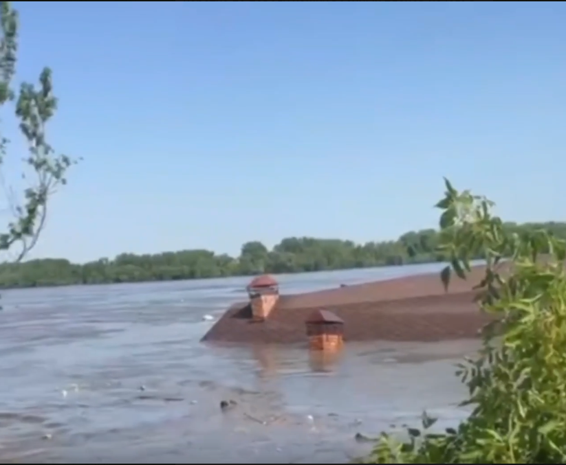 Після підриву Каховської ГЕС відкриється піщане дно та розпочнуться пилові бурі, але Запорізька АЕС встоїть