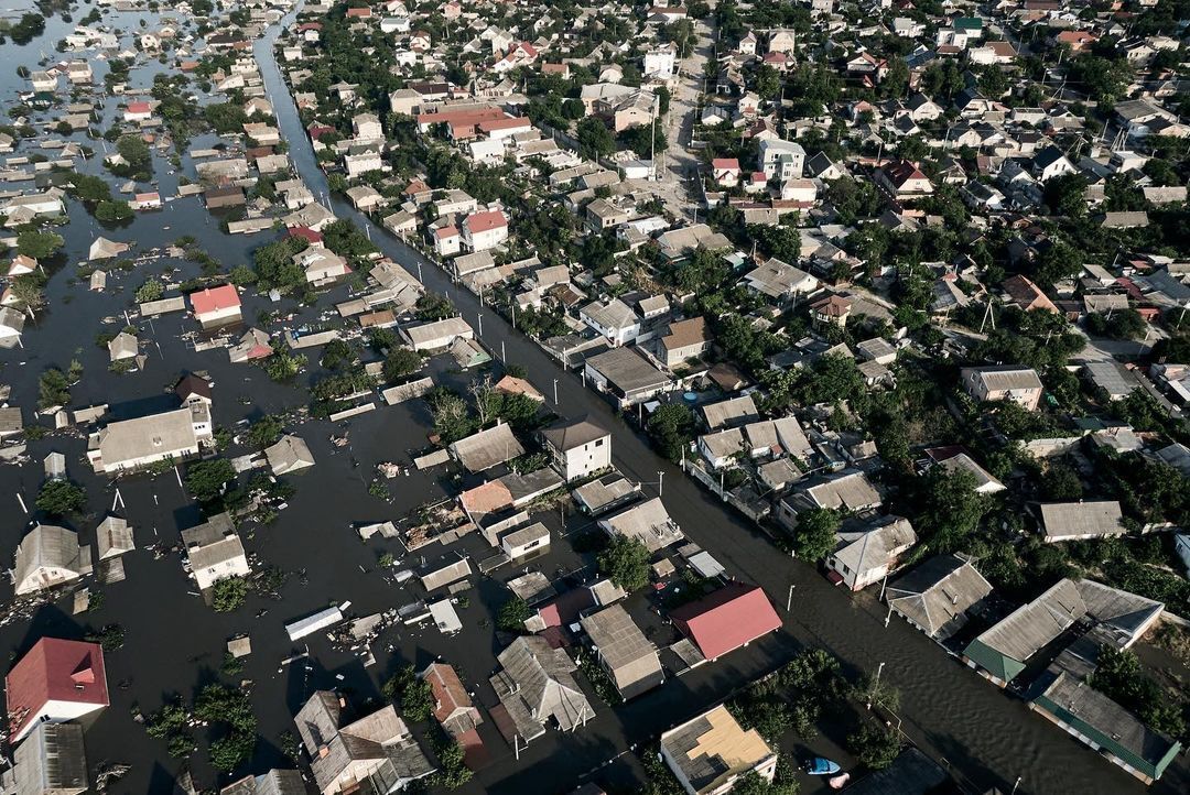 Як виглядає затоплений район Херсона після підриву Каховської ГЕС: фото і відео, зняті з висоти