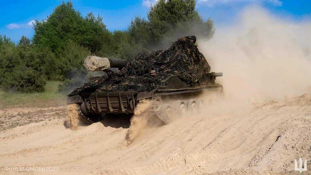 ЗСУ завдали удару по тренувальному табору окупантів в Донецьку, пропагандисти в Криму замовчують підрив Каховської ГЕС – Генштаб