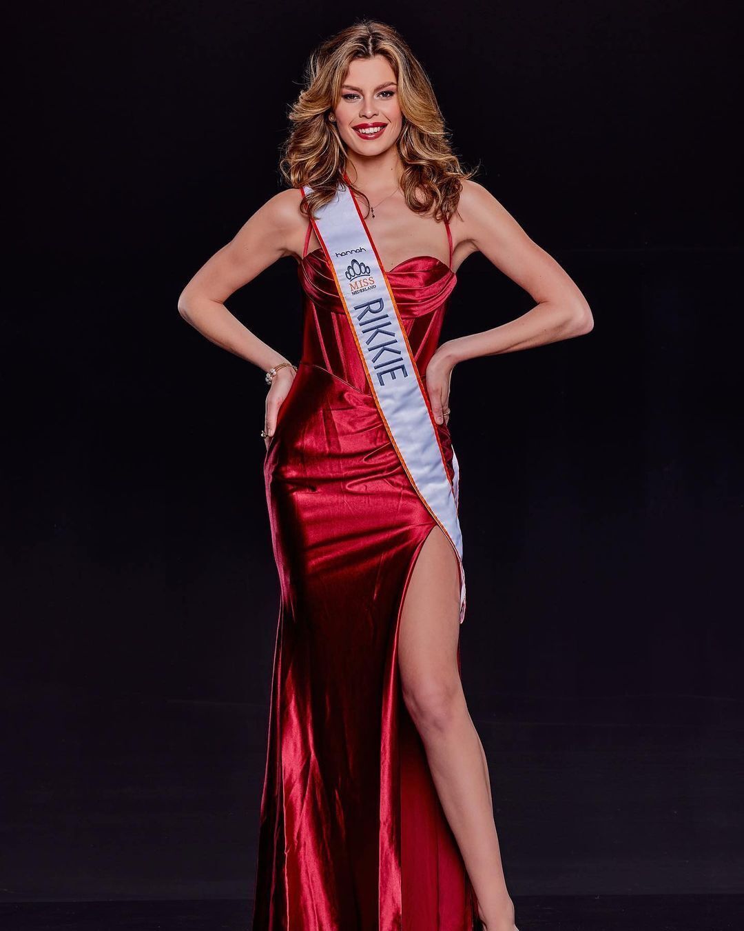 В конкурсе "Мисс Вселенная" будет участвовать трансгендерная женщина: как выглядит 22-летняя модель из Нидерландов