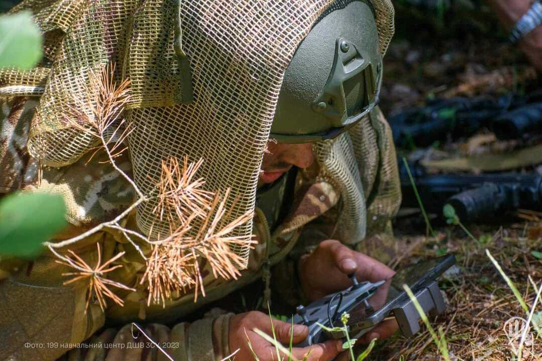 ЗСУ дали відсіч окупантам біля Мар’їнки та Красногорівки, знищено пункт управління і склад БК ворога – Генштаб