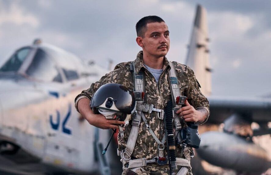 Одразу три пілоти Повітряних сил ЗСУ отримали звання Героя України: усі посмертно