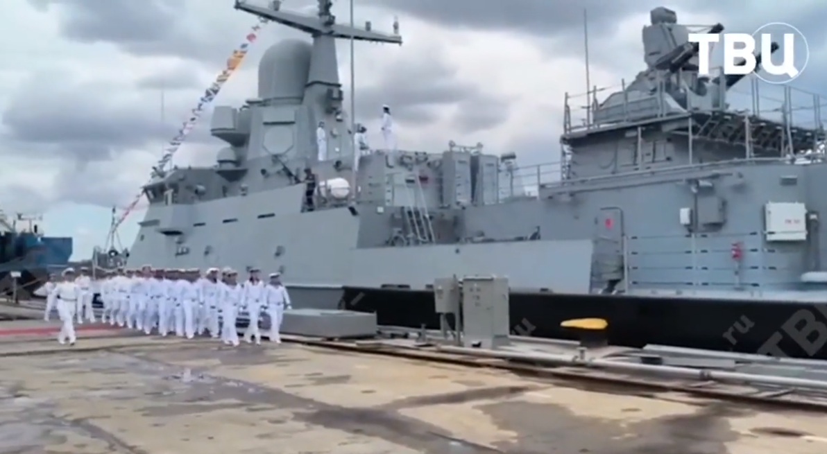 Росія збудувала заміну потопленому крейсеру "Москва": що відомо про малий ракетний корабель "Циклон". Відео