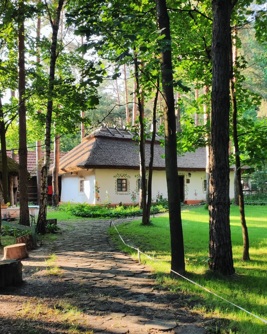 Куди поїхати з Києва на 1 день: 5 цікавих локацій