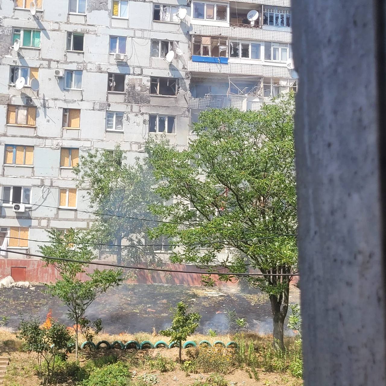 Оккупанты обстреляли из "Градов" поселок на Запорожье: пострадали трое гражданских. Фото
