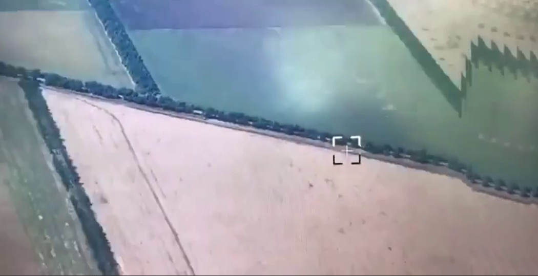 Перетворили на брухт: ЗСУ за допомогою HIMARS знищили колону російської техніки на Запоріжжі. Відео